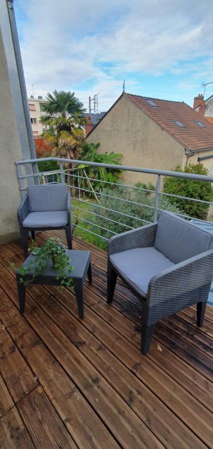 Charmant T2 Avec Grande Terrasse Quartier Jardin Massey Tarbes Esterno foto